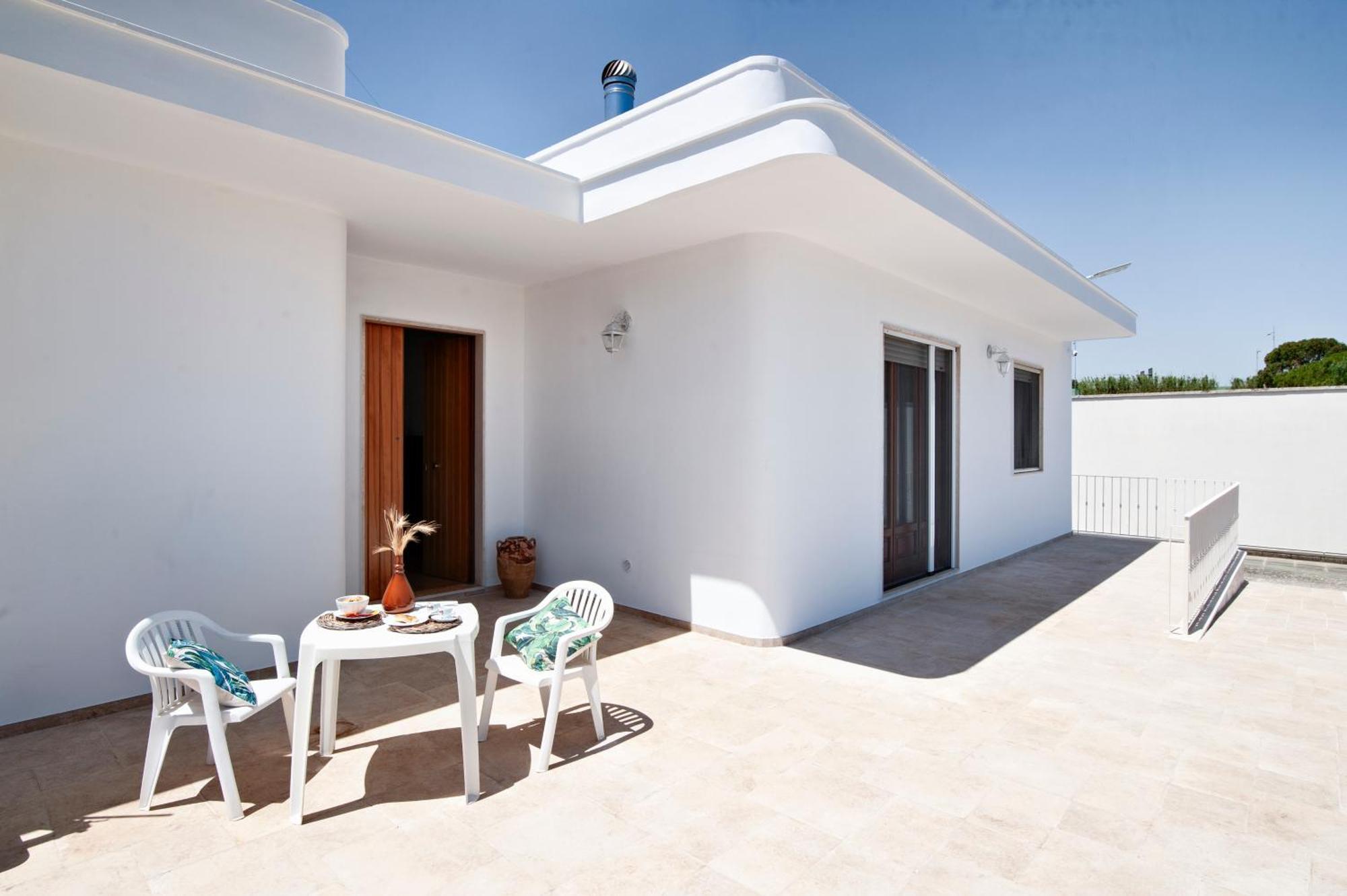 Maroby - Garden & Parking Villa *